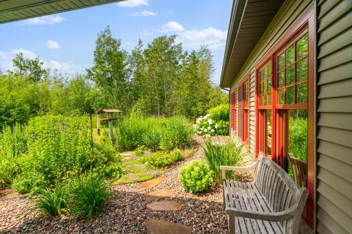 5370 Mckinley Drive, Hermantown, MN 55811