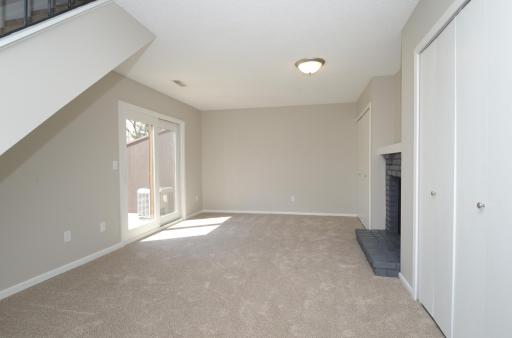 8539 Maplebrook Parkway N, Minneapolis, MN 55445
