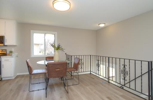 8539 Maplebrook Parkway N, Minneapolis, MN 55445