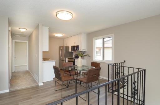 8539 Maplebrook Parkway N, Minneapolis, MN 55445