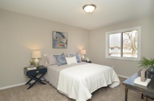 8539 Maplebrook Parkway N, Minneapolis, MN 55445