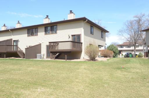 8539 Maplebrook Parkway N, Minneapolis, MN 55445
