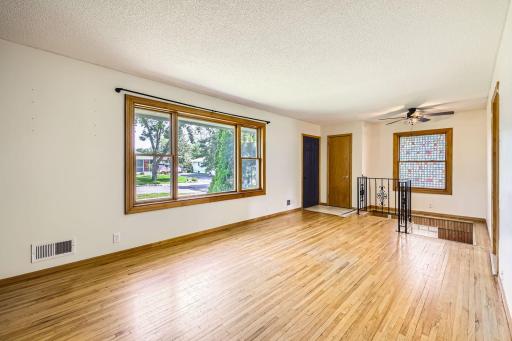 11352 Olive Street NW, Coon Rapids, MN 55448