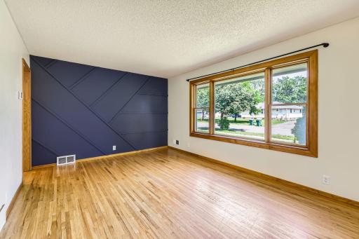 11352 Olive Street NW, Coon Rapids, MN 55448
