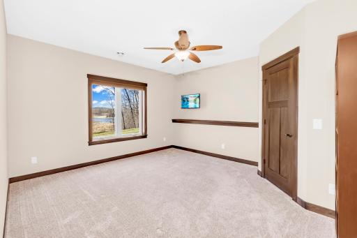21397 Crimson Court, Lakeville, MN 55044