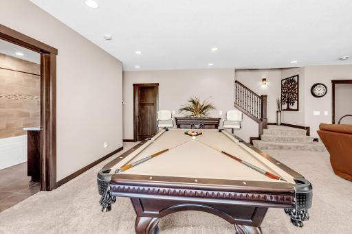 21397 Crimson Court, Lakeville, MN 55044