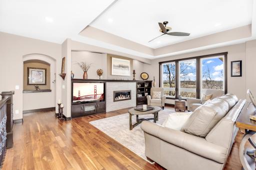 21397 Crimson Court, Lakeville, MN 55044