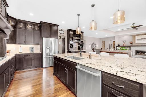 21397 Crimson Court, Lakeville, MN 55044