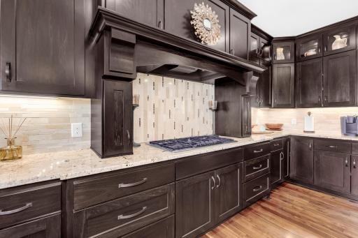 21397 Crimson Court, Lakeville, MN 55044