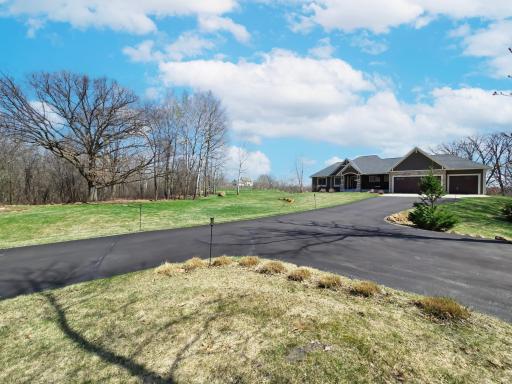 21397 Crimson Court, Lakeville, MN 55044