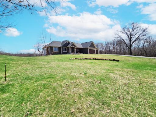 21397 Crimson Court, Lakeville, MN 55044