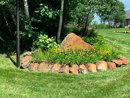 21397 Crimson Court, Lakeville, MN 55044