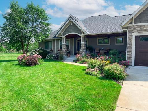 21397 Crimson Court, Lakeville, MN 55044