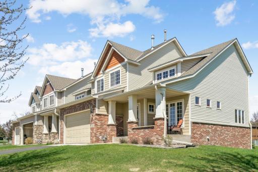 21323 Hytrail Circle, Lakeville, MN 55044