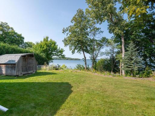 732 Old Beach Lane, Waconia, MN 55387