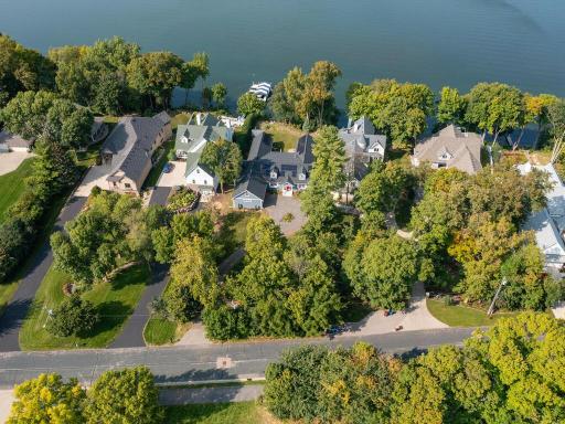 732 Old Beach Lane, Waconia, MN 55387