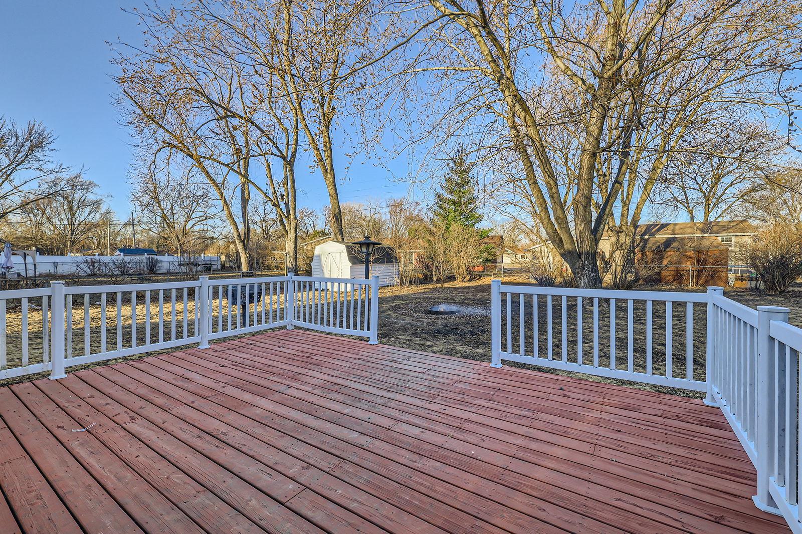 Huge deck off the main level