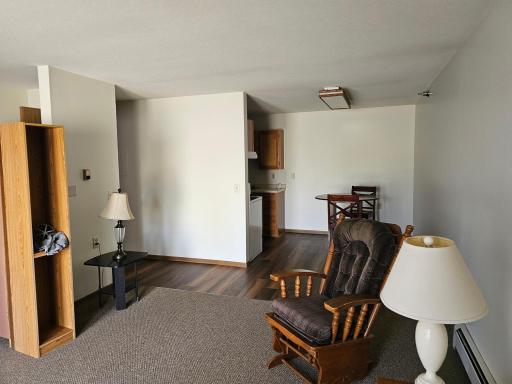 Renville, MN 56284