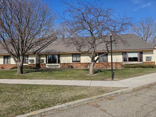 Renville, MN 56284