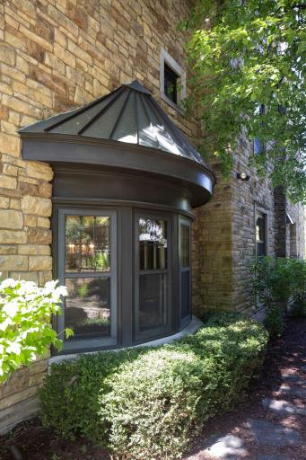 4649 E Lake Harriet Parkway, Minneapolis, MN 55419