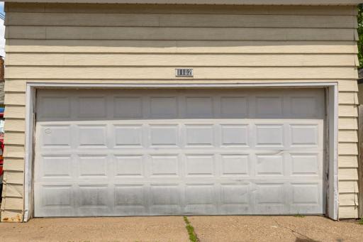 1102 Pacific Street, Saint Paul, MN 55106