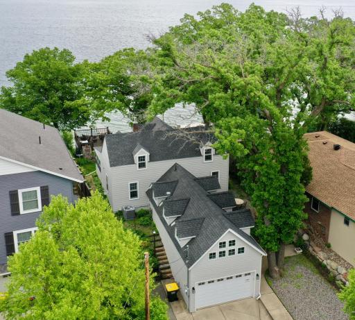 271 Lake Avenue N, Spicer, MN 56288