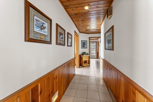 39-web-or-mls-4445 Enchanted Point-160.jpg