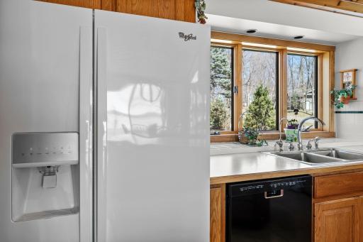 37-web-or-mls-4445 Enchanted Point-299.jpg