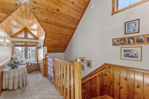 61-web-or-mls-4445 Enchanted Point-129.jpg