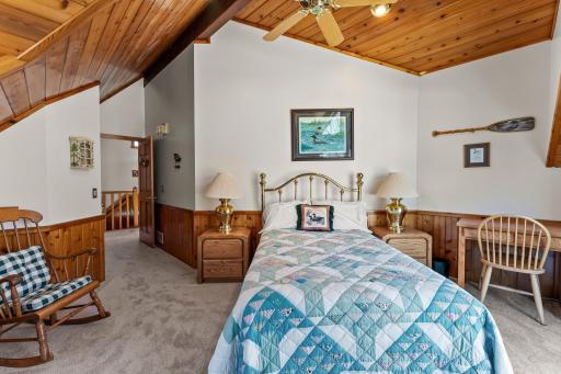65-web-or-mls-4445 Enchanted Point-145.jpg
