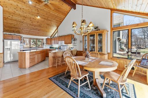 29-web-or-mls-4445 Enchanted Point-267.jpg