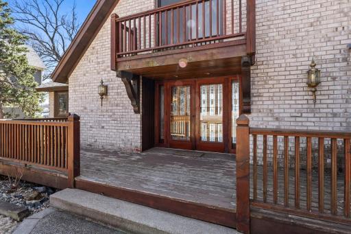 15-web-or-mls-4445 Enchanted Point-78.jpg