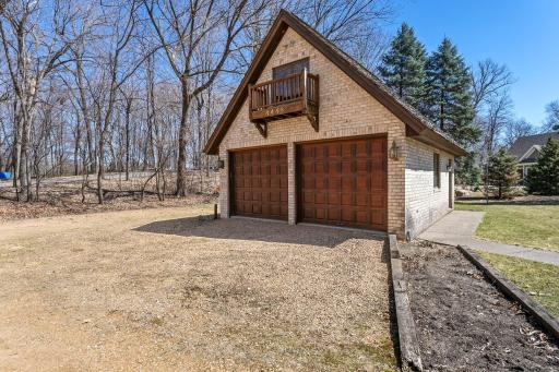 12-web-or-mls-4445 Enchanted Point-67.jpg