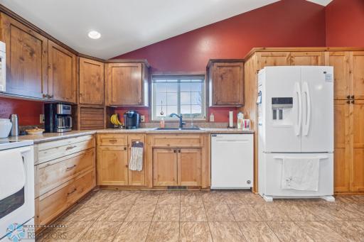 16798 Bird Dog Circle, Audubon, MN 56511