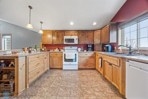 16798 Bird Dog Circle, Audubon, MN 56511