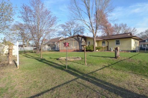 631 114th Lane NE, Minneapolis, MN 55434