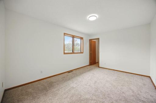 Huge Second Upper Level Bedroom 15x11; large WIC closet