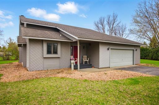 5716 Blue Jay Court, Saint Cloud, MN 56303