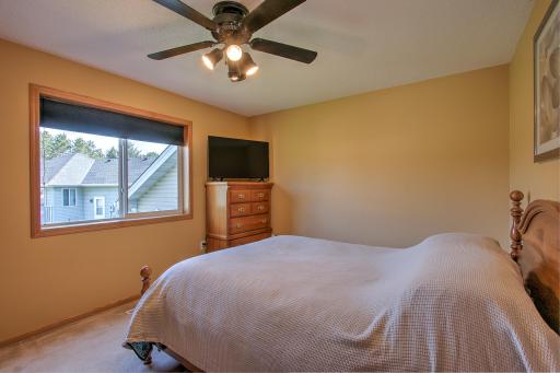 3435 Kenwood Place, Cambridge, MN 55008