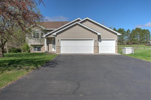 Welcome to 3435 Kenwood Place, Cambridge!