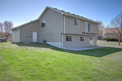 3435 Kenwood Place, Cambridge, MN 55008