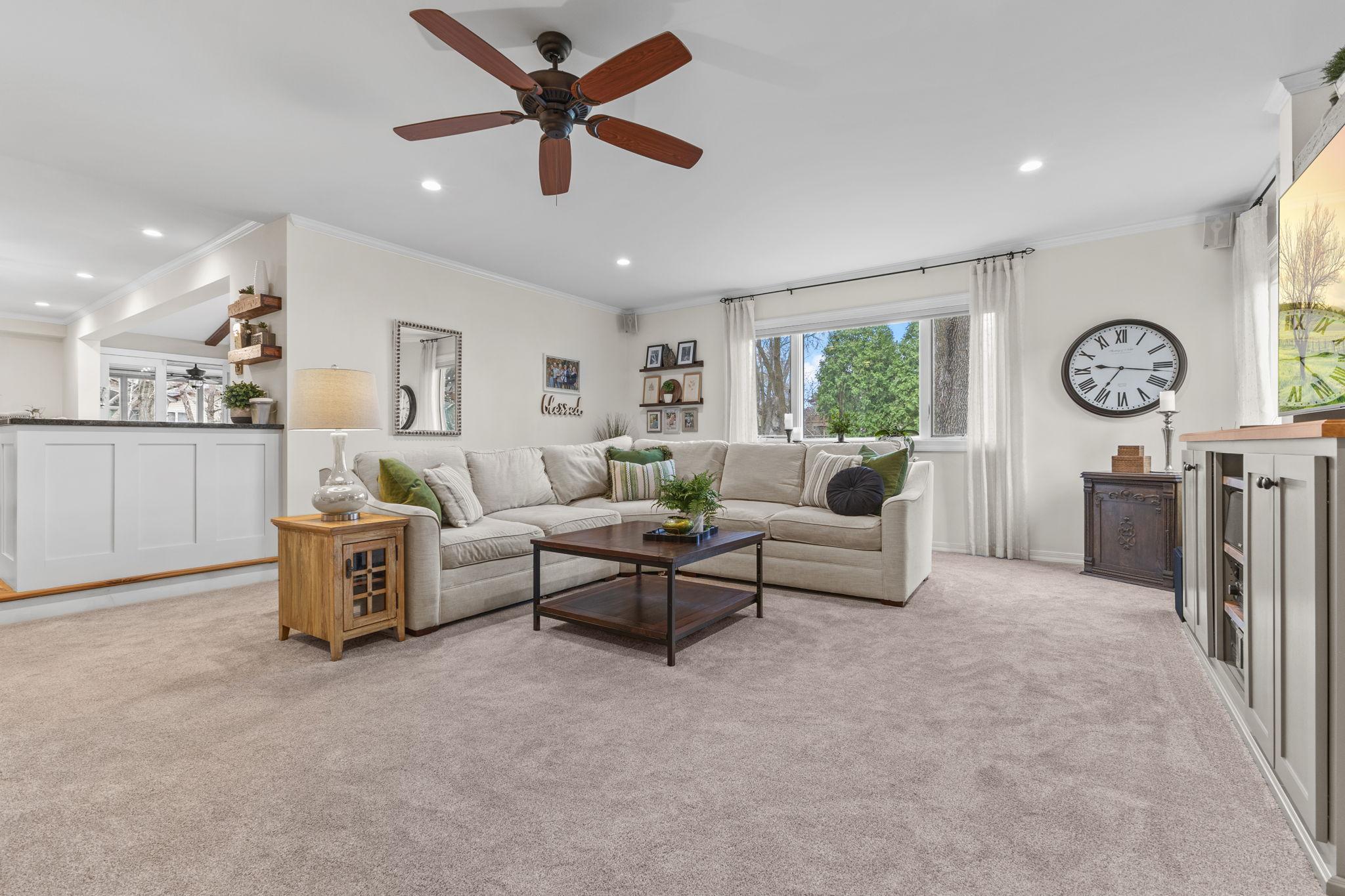 Vivid Spaces_9125 Kingsview Ln N_19.JPG