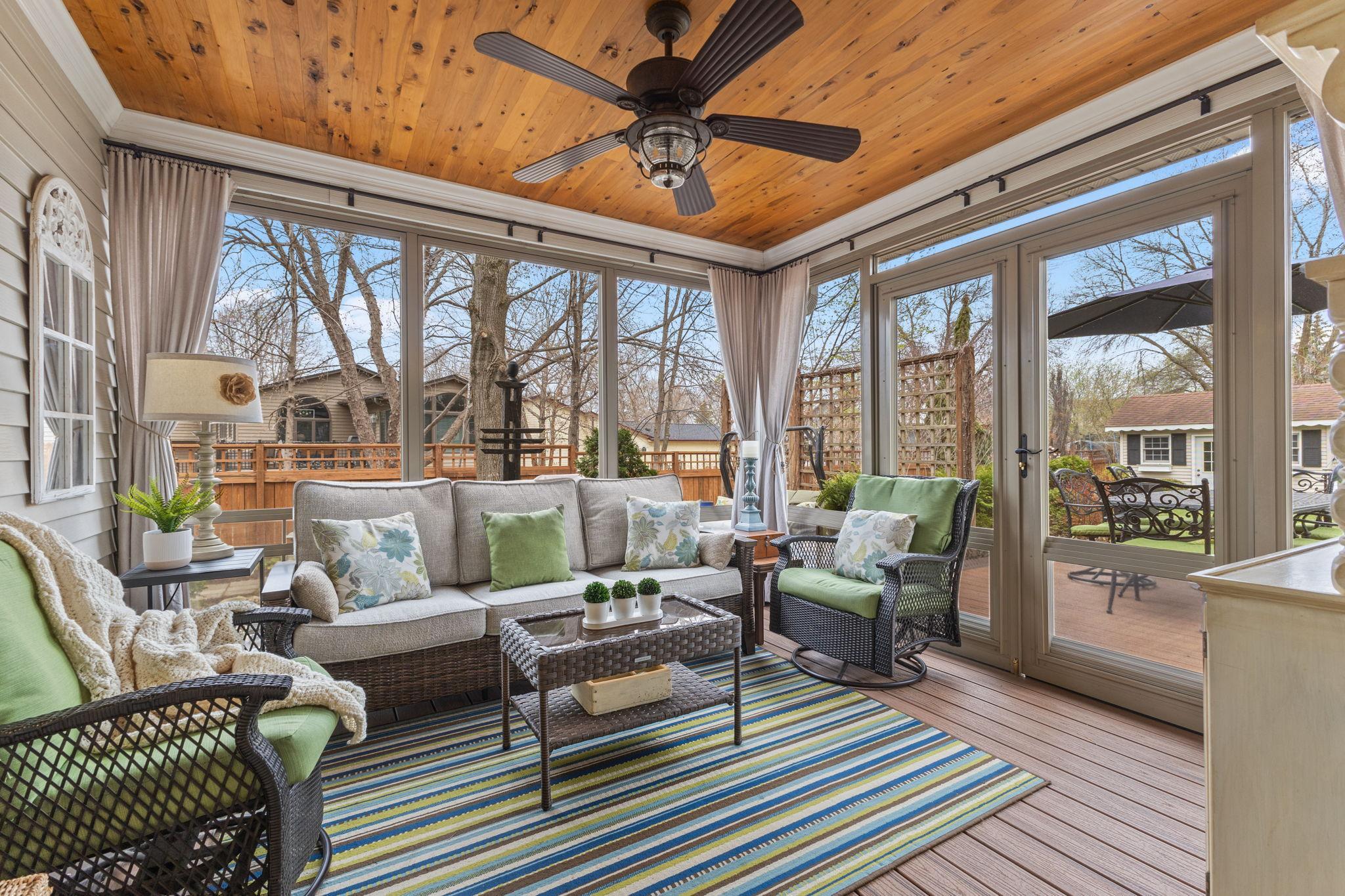 Vivid Spaces_9125 Kingsview Ln N_16.JPG