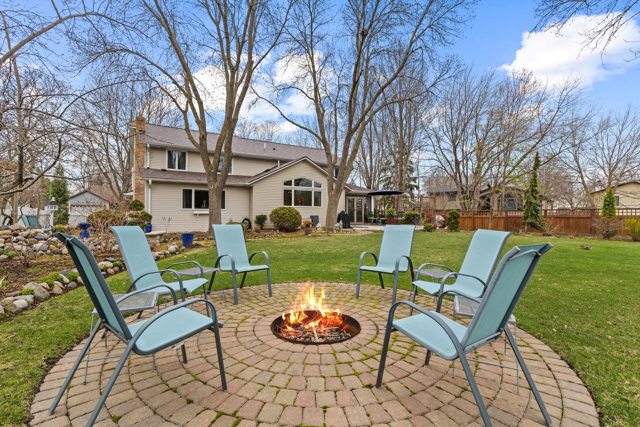 Vivid Spaces_9125 Kingsview Ln N_43.JPG