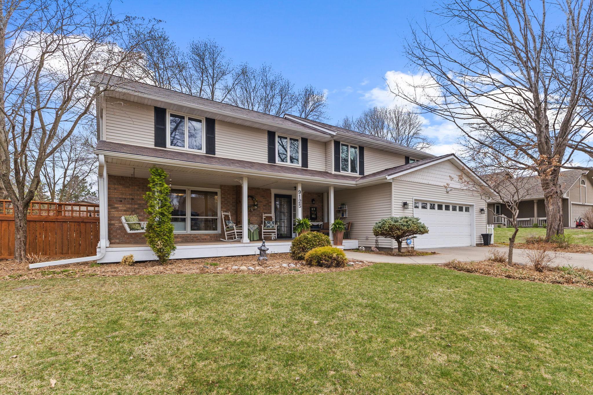 Vivid Spaces_9125 Kingsview Ln N_01.JPG