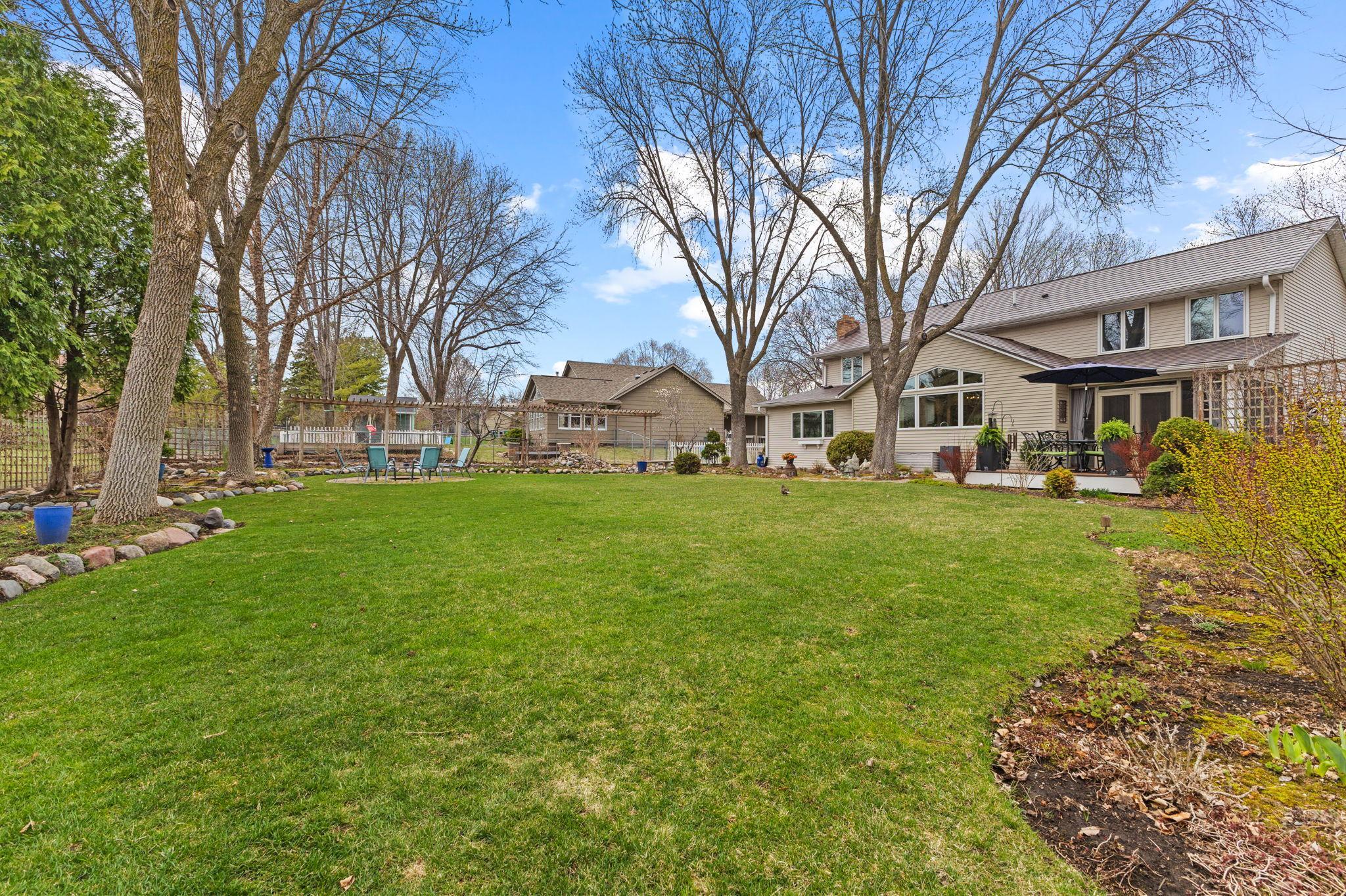 Vivid Spaces_9125 Kingsview Ln N_46.JPG