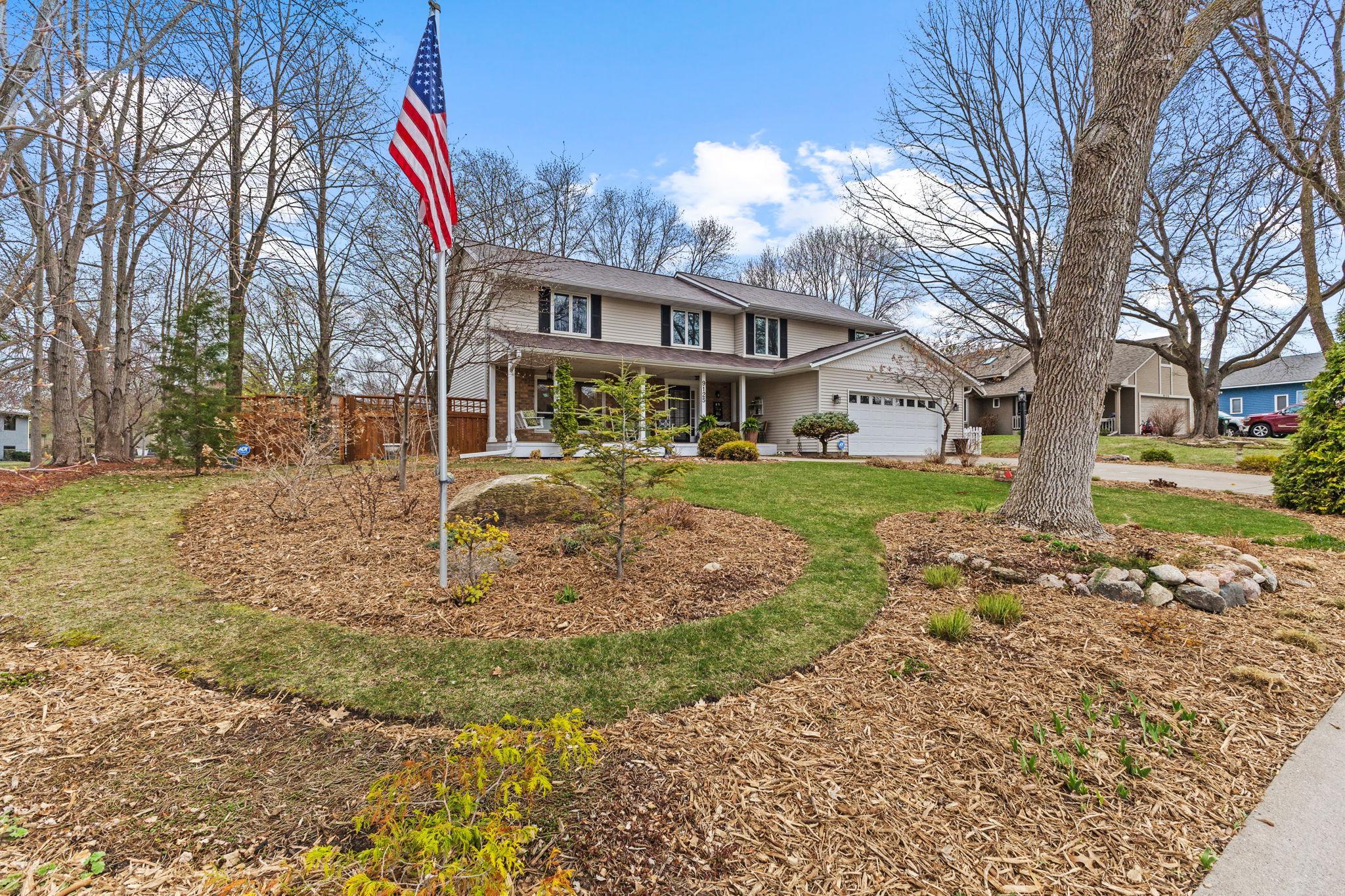 Vivid Spaces_9125 Kingsview Ln N_42.JPG