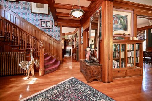 265 W Broadway Street, Winona, MN 55987
