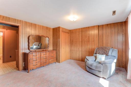 2241 County Road 39 NW, Maple Lake, MN 55358