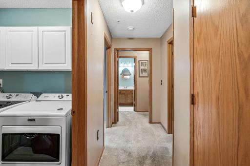 2231 Penn Place, 122, Saint Paul, MN 55109